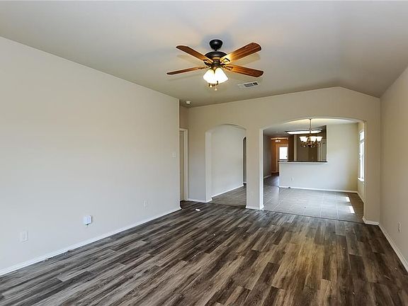 2nd image of 1209 Koto Wood Dr