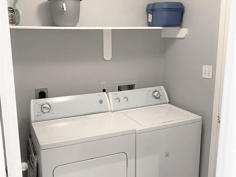 21215 Branford Hills Ln — Photo 27