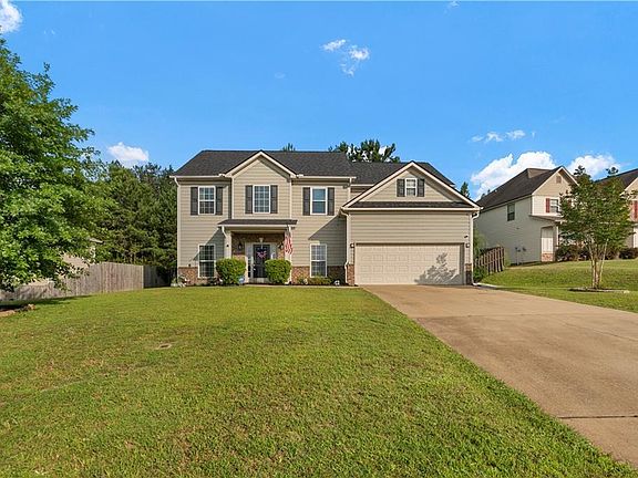 2nd image of 2408 Ridgewood Dr