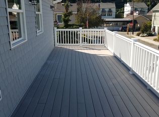 37 Ocean Ave, Highlands, NJ 07732