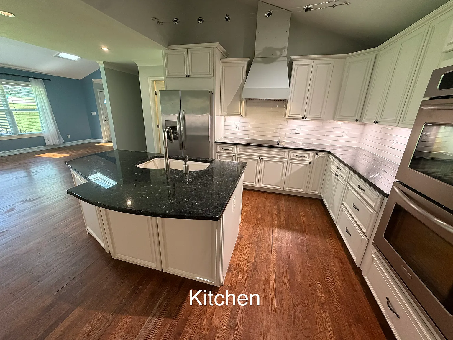 1263 Poinset Pl — Photo 2