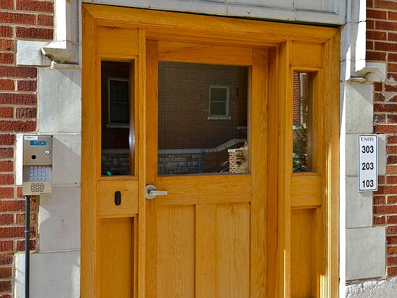 4th image of 4101-4111 Magnolia Ave #303