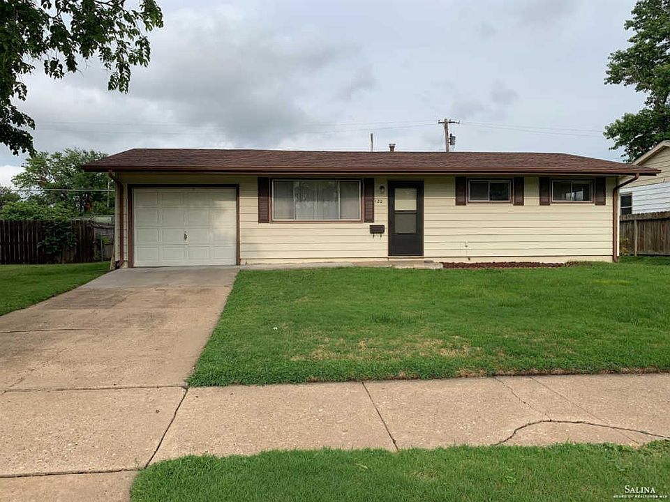 1st image of 120 Bel Air Dr