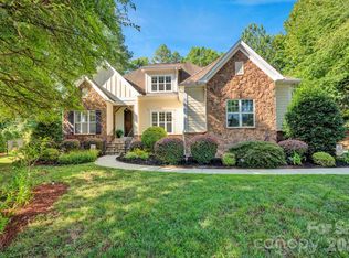 134 Lakeshore Hills Dr, Mooresville, NC 28117