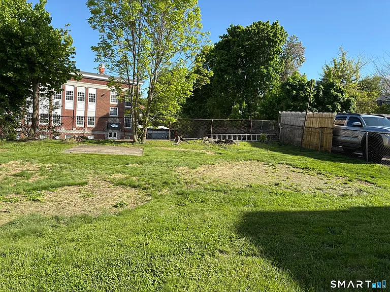 6 Hillside Pl — Photo 24