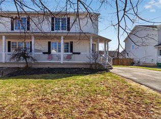 32 Sheffield Ct, Moncton, NB E1G 2J2