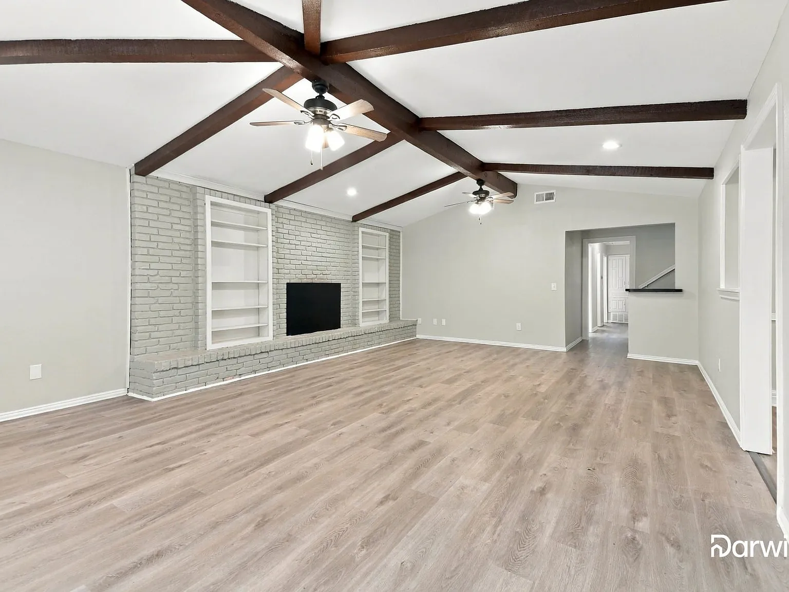 6 bed, 4.5 bath, 3337 sqft, $3,490 — Photo 4