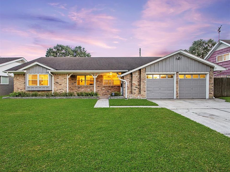 1st image of 2406 Willowby Dr