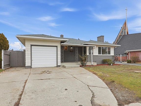 3rd image of 3511 E 29th Ave