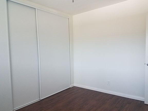 5th image of 4322 Van Dyke Ave APT 8