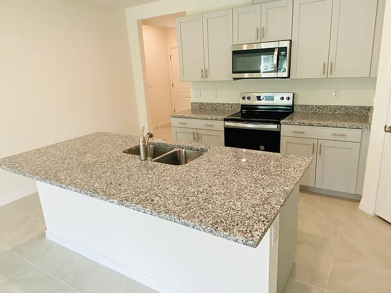 7 Melogold Dr — Photo 7