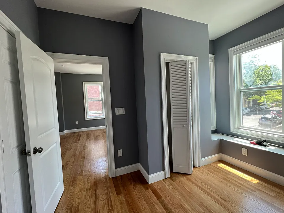 341 Cambridge St #2