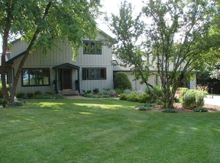 7511 Oak Circle Dr, Middleton, WI 53562