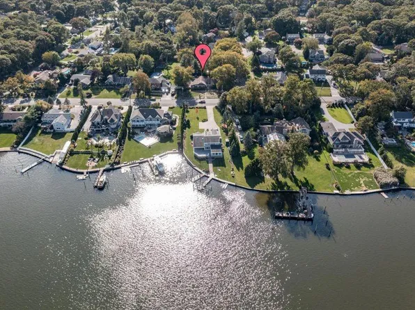 298 Great River Road, Great River, NY 11739