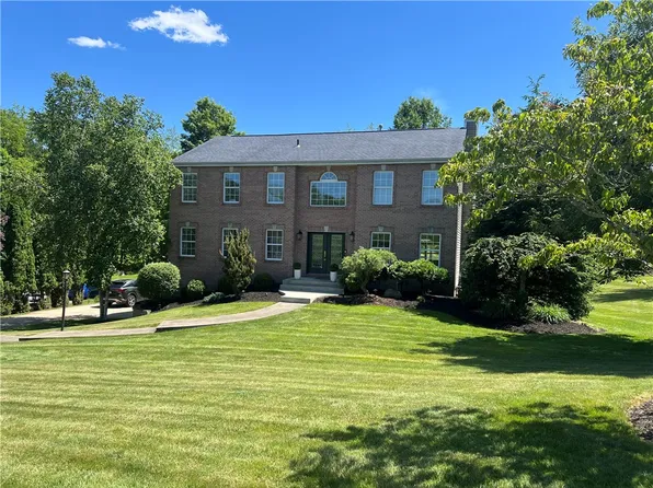 105 Castlebrooke Dr, Venetia, PA 15367
