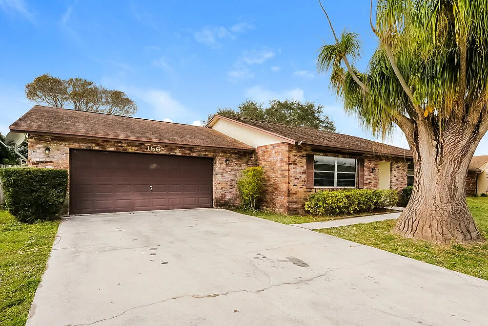 3 bed, 2.0 bath, 1795 sqft, $4,720 — Photo 4