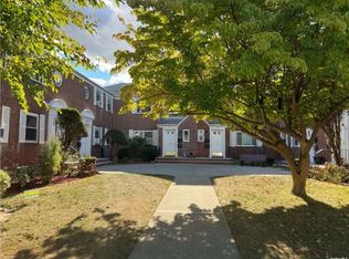75-28 263rd St FLOOR 2, Glen Oaks, NY 11004