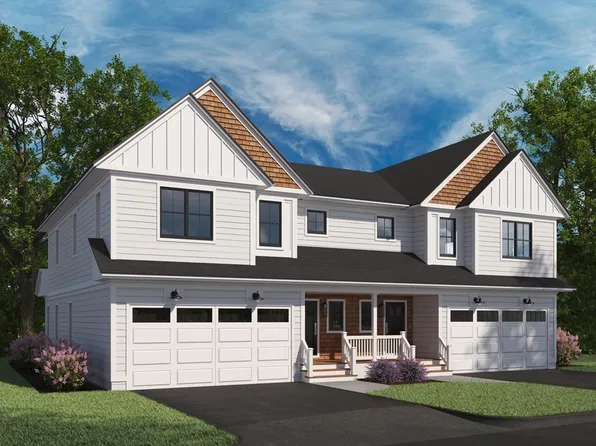 90 Oliver Pond Cir #43, Franklin, MA 02038