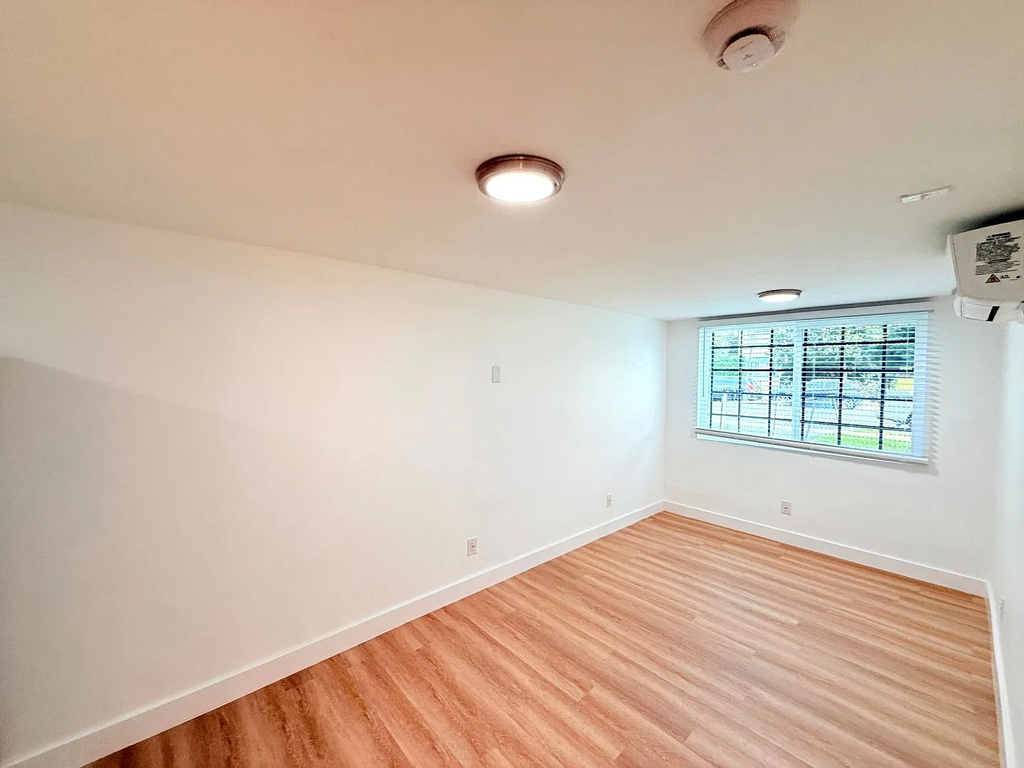 1715 Westmoreland Blvd — Photo 2