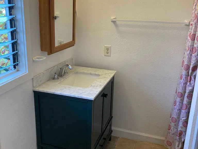 6915 Lekia Pl — Photo 7