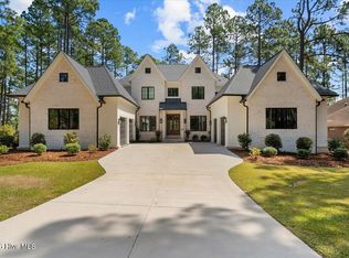 16 Masters Rdg, Southern Pines, NC 28387