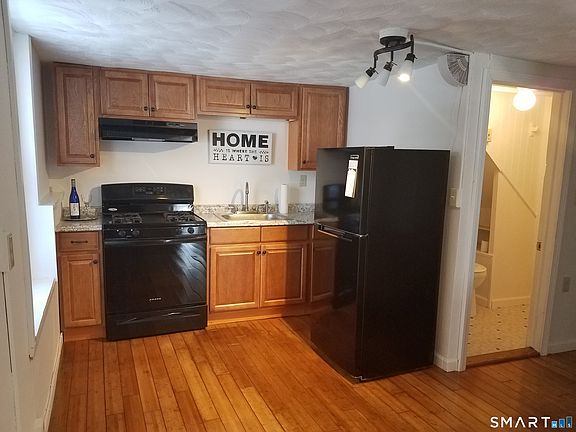 5th image of 168 Brick Top Rd #1