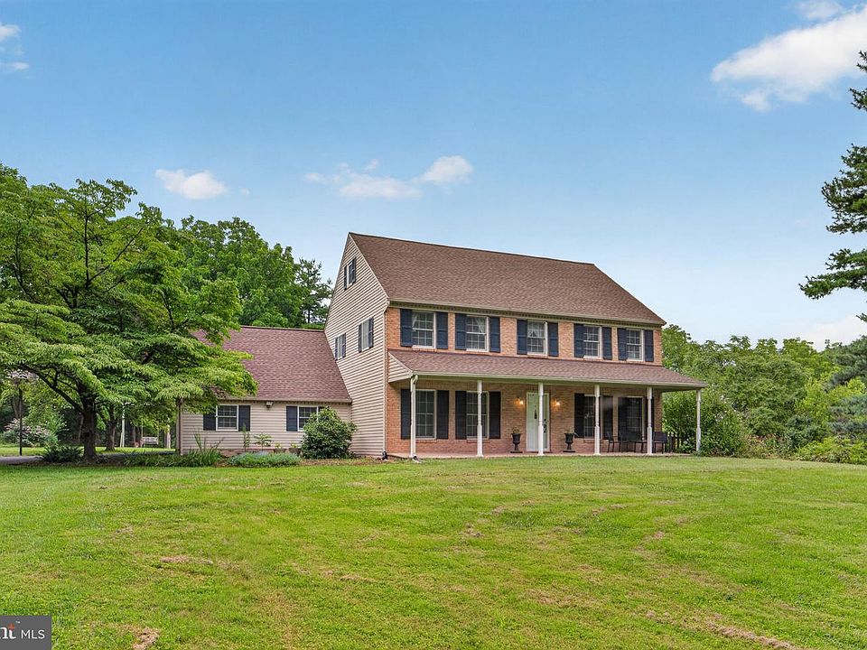 1st image of 20210 Bent Willow Rd