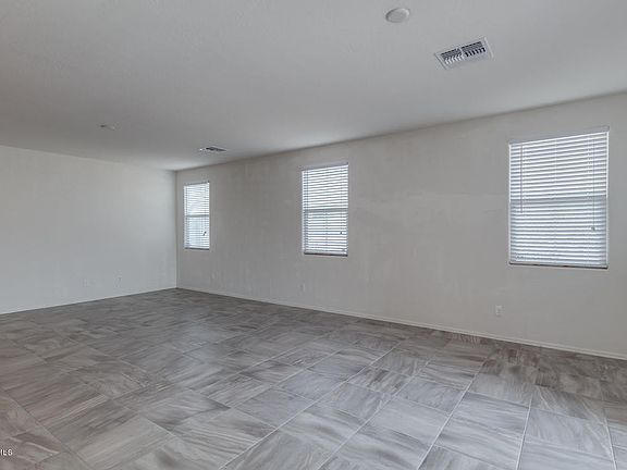 4th image of 2407 S 172nd Ave