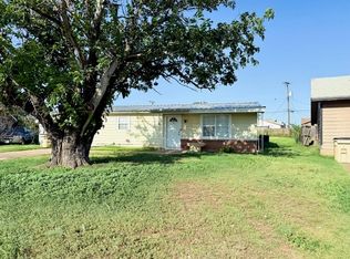 223 Avenue L, Anson, TX 79501