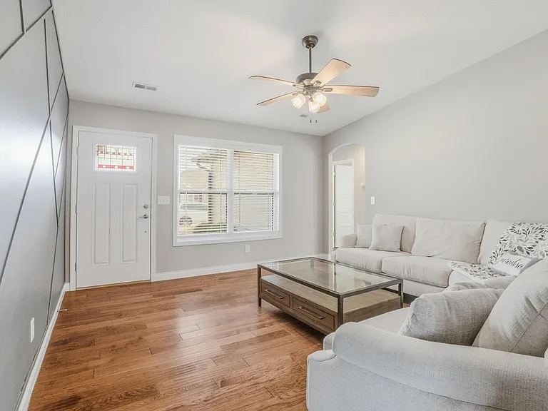 2309 Mace Dr — Photo 7