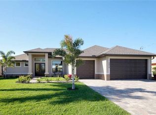 3020 SW 26th Pl, Cape Coral, FL 33914