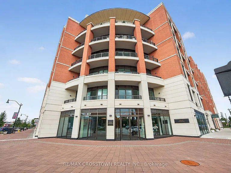 1 Hume St #220 — Photo 1