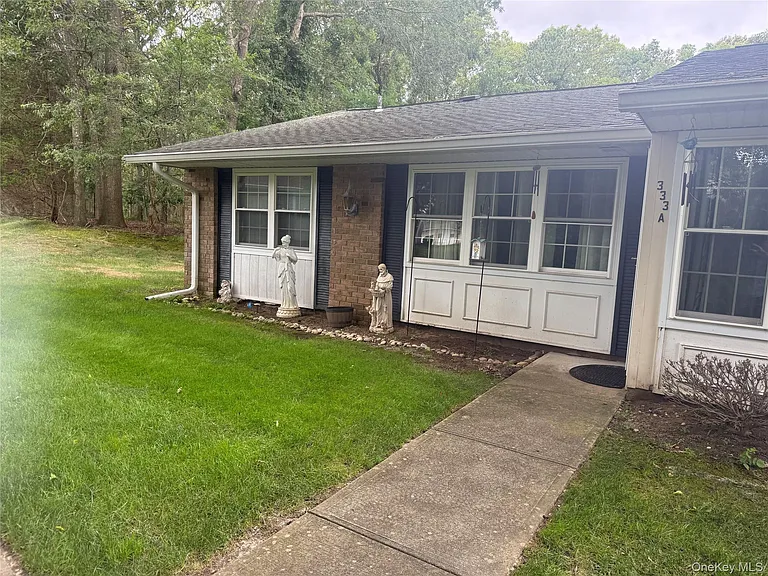 333 Woodbridge Dr #A — Photo 2