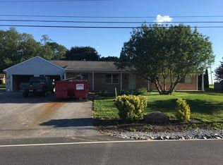 1073 Mountain Rd, Manheim, PA 17545