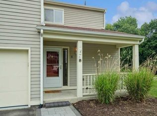 8 Highview Rd, Hopewell Junction, NY 12533