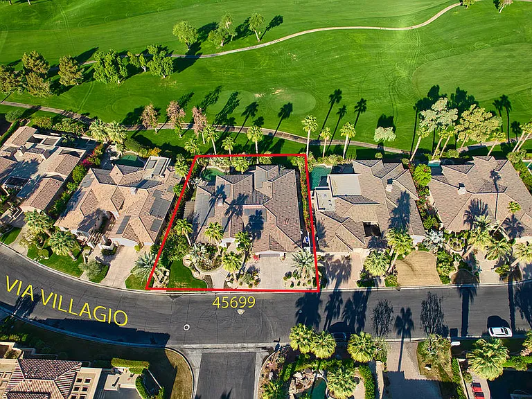45699 W Via Villaggio — Photo 42