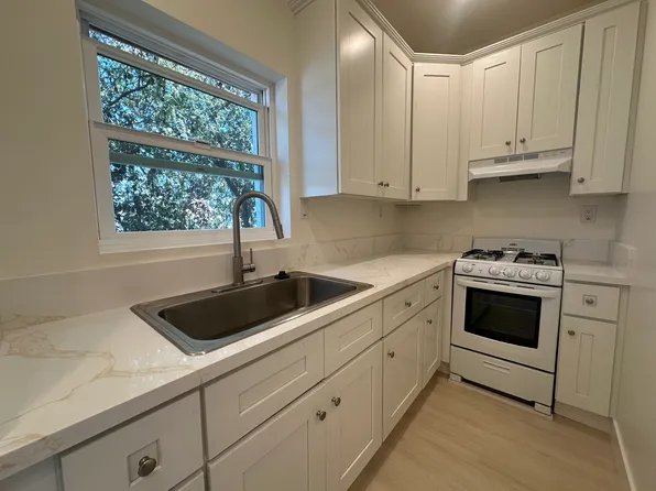 323 W 4th St APT 407, Long Beach, CA 90802
