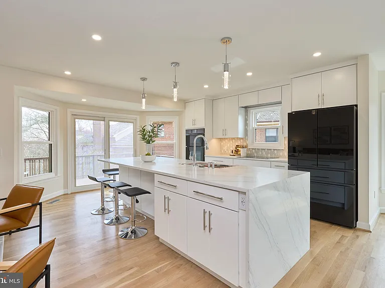 6615 Anthony Crest Sq — Photo 13