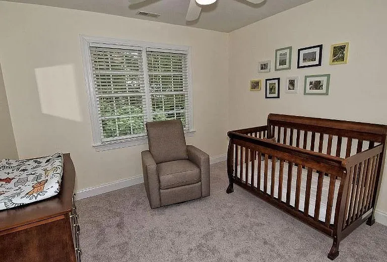 305 Caraway Ln — Photo 23