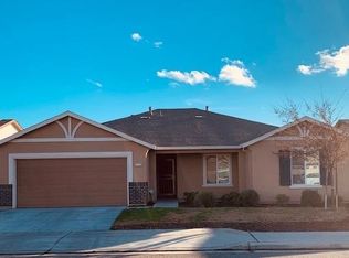 5574 E Eugenia Ave, Fresno, CA 93727