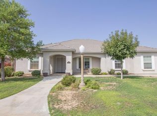 1353 Ohio St, Porterville, CA 93257