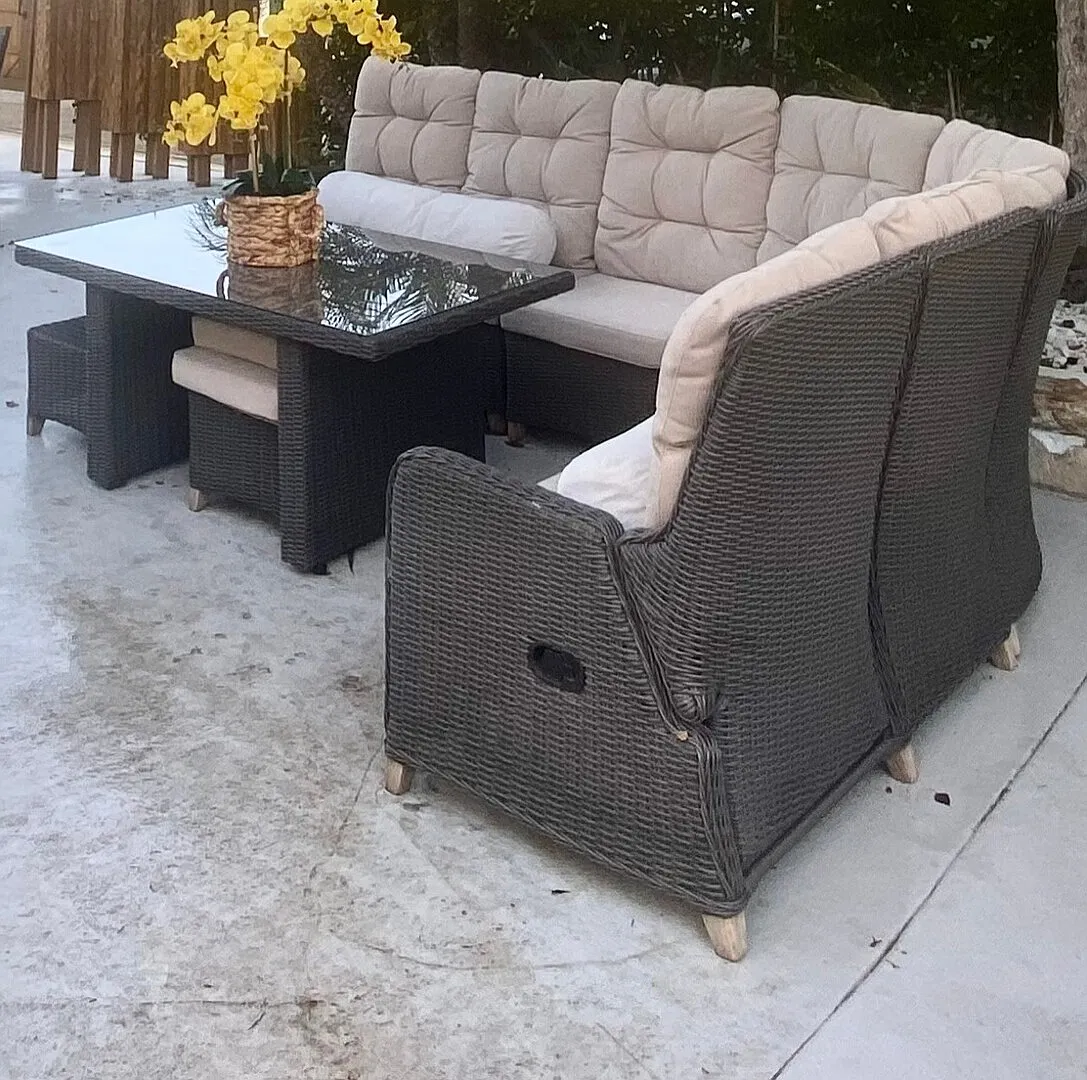 Luxury White Beach House — Photo 3