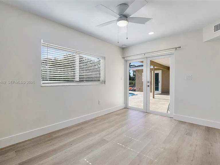4914 SW 90th Ave — Photo 28