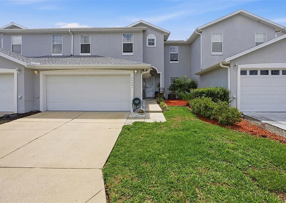 1st image of 2409 SW 20th Ter