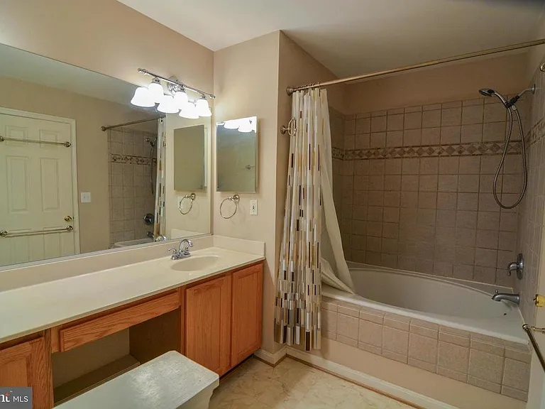 13244 Coppermill Dr — Photo 3