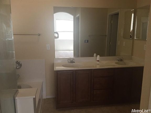 5th image of 650 Brittanyann Ln