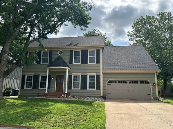 11441 S Rene St, Lenexa, KS 66215