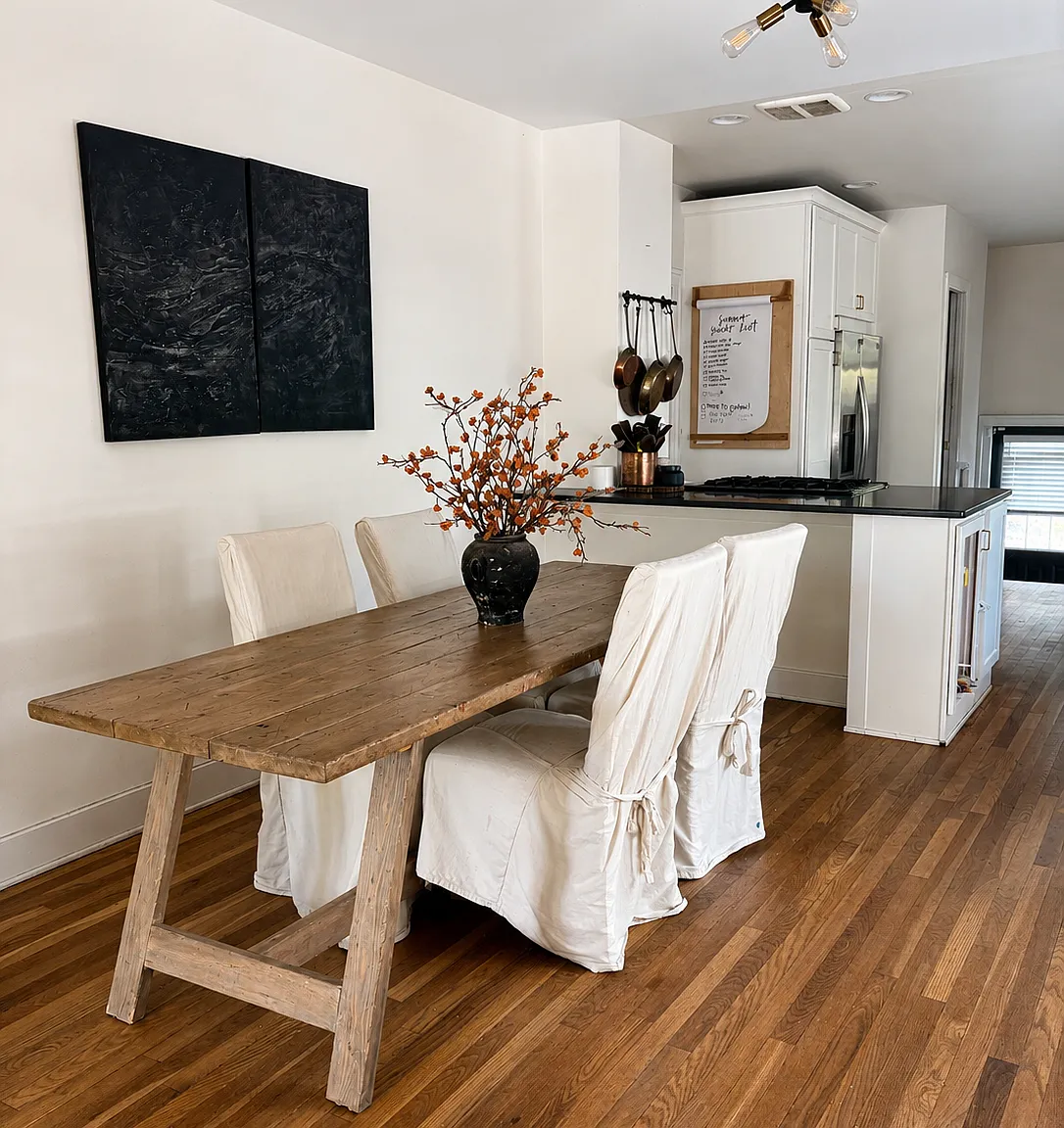 4 bed, 2202 sqft, $4,200 — Photo 3