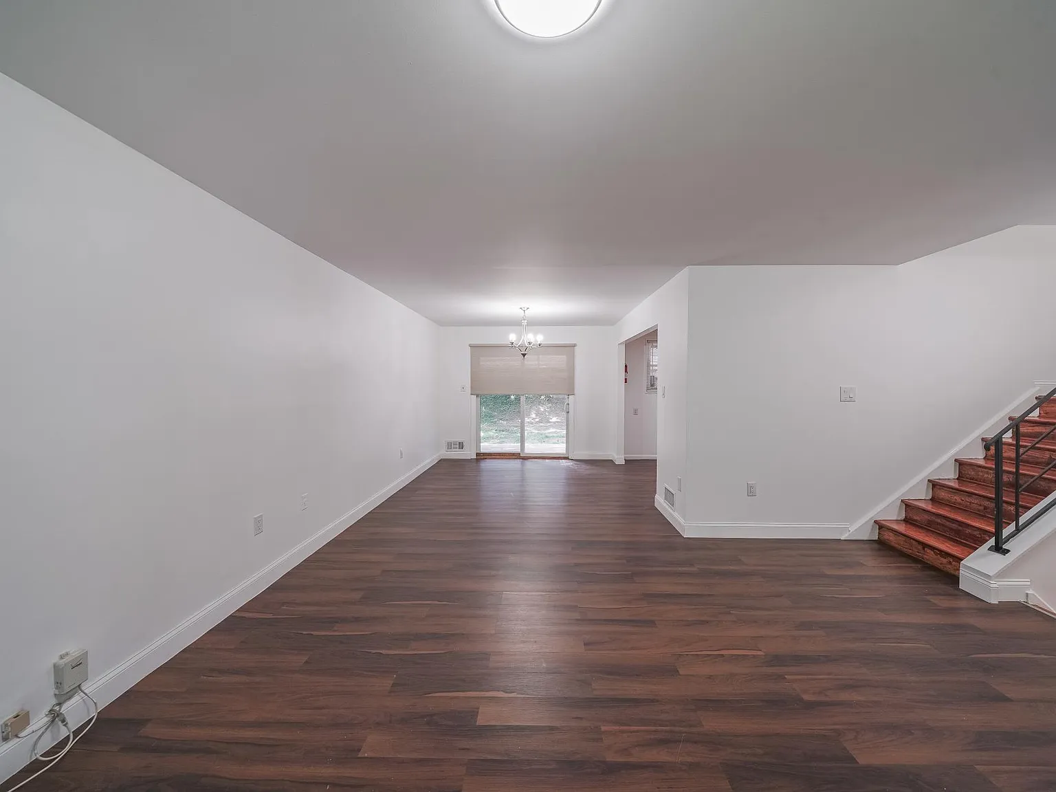 4 bed, 1218 sqft, $3,195 — Photo 4