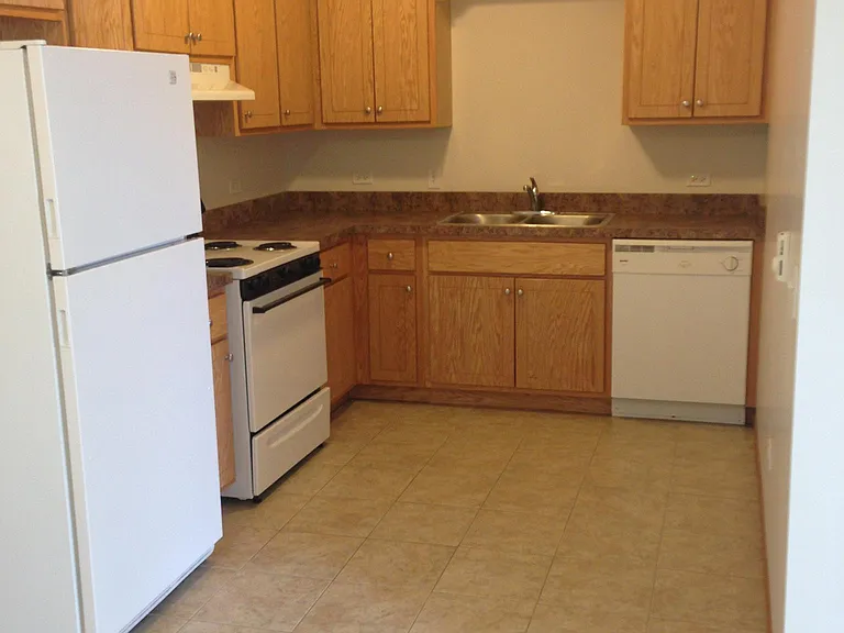 210 Morgan Ct #2 — Photo 2